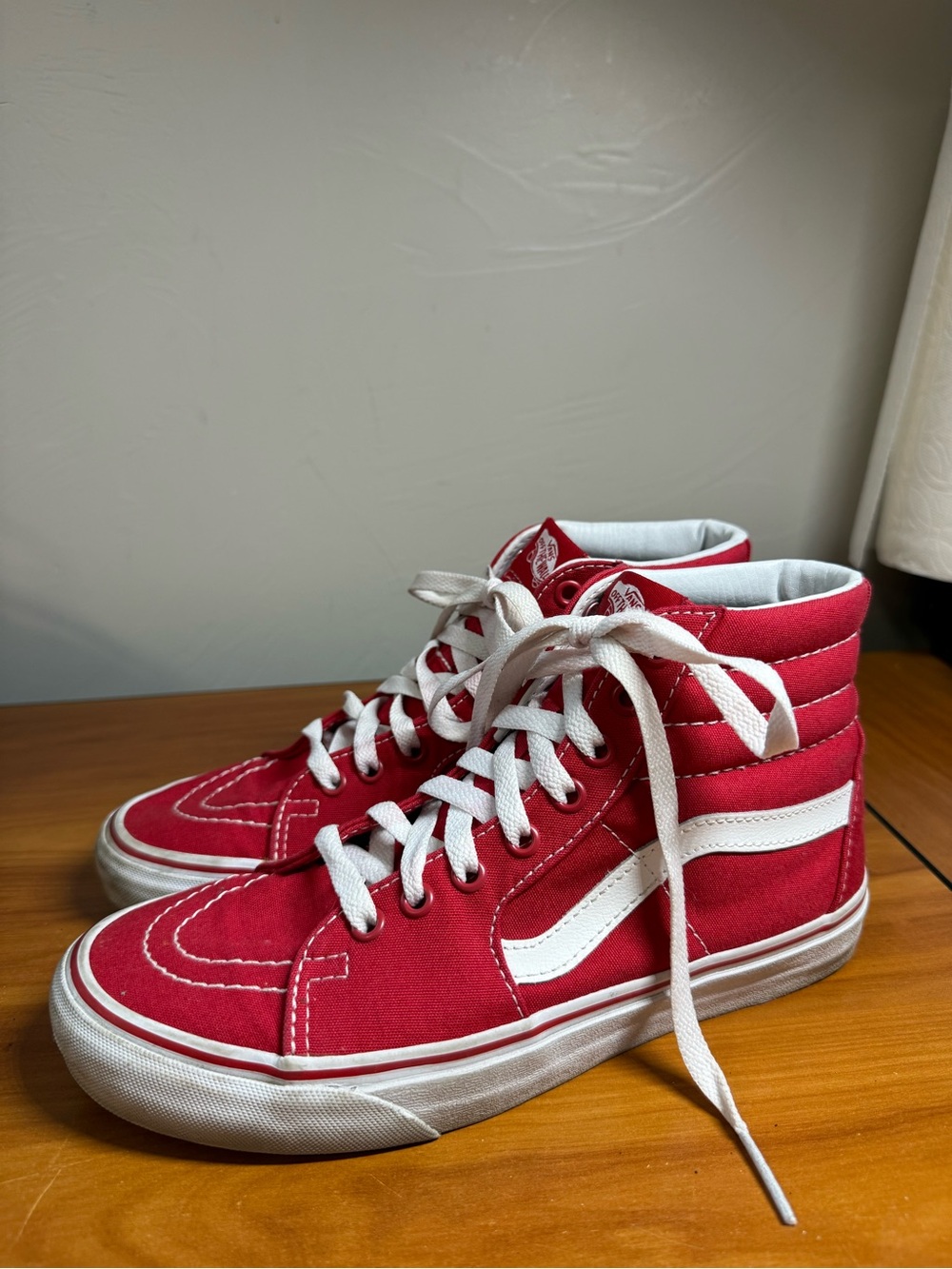 Vans Sk8 Classic High Top‎ Sneaker Canvas Red White Skater Streetwear W8